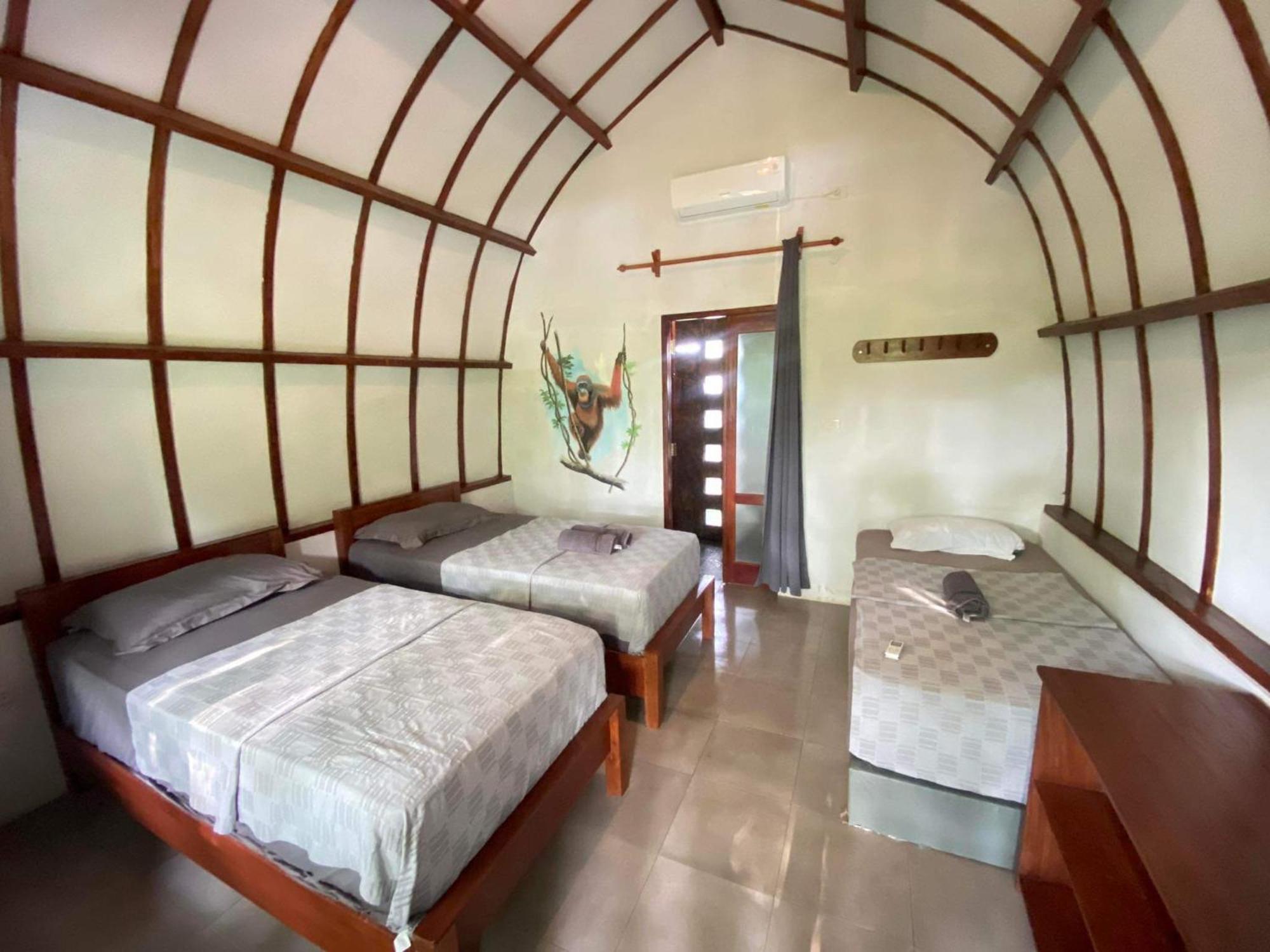 Gino'S Place - Guest House & Jungle Trekking Bukit Lawang Zewnętrze zdjęcie