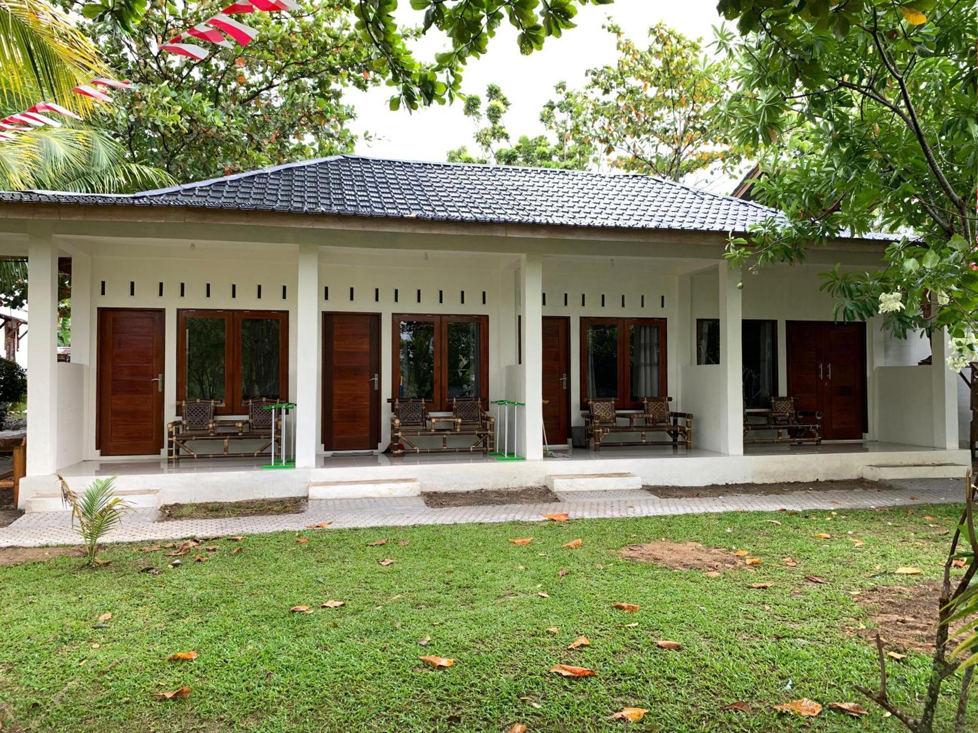 Gino'S Place - Guest House & Jungle Trekking Bukit Lawang Zewnętrze zdjęcie